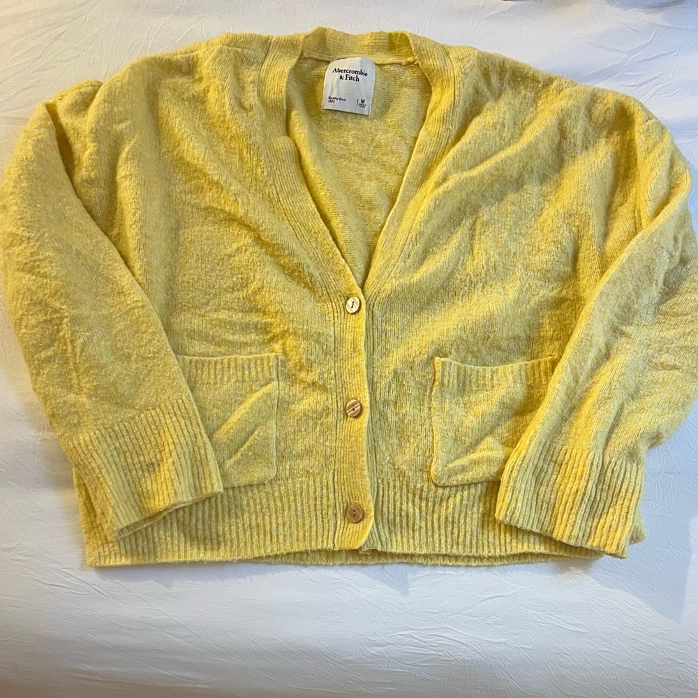 Abercrombie & Fitch Sweater